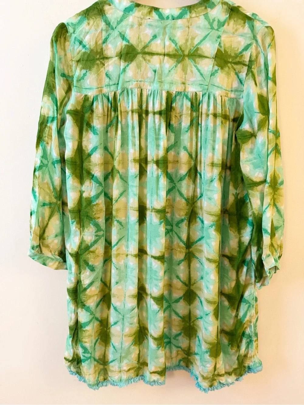 Tuckernuck Seafoam Medallion Bondi Coverup Caftan Size Medium Blue Green